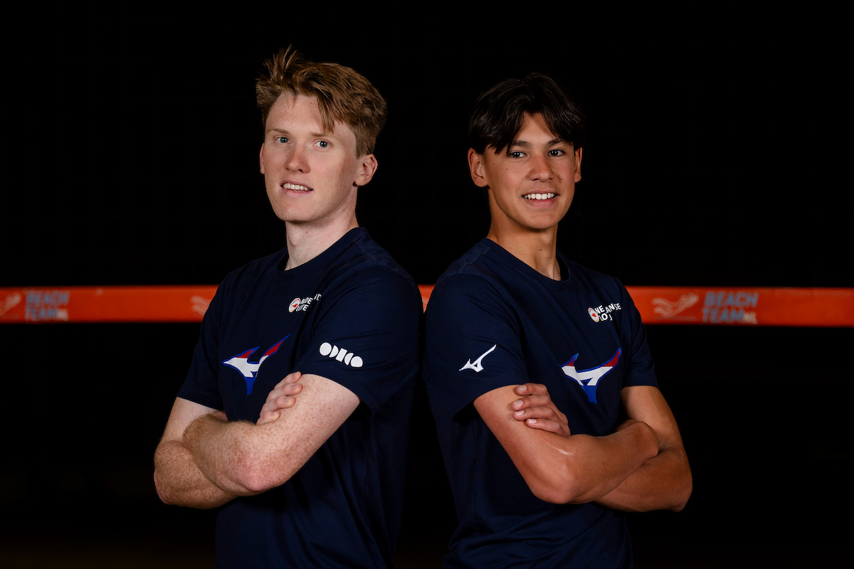 Beachvolleybaltalenten doen mee aan World University Championship
