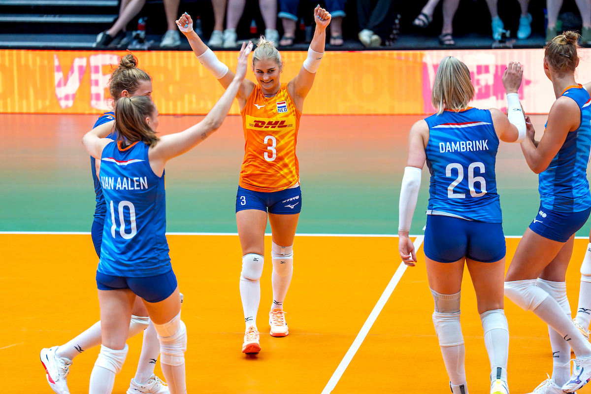 Waar kan ik het EK van de Volleybaldames volgen?