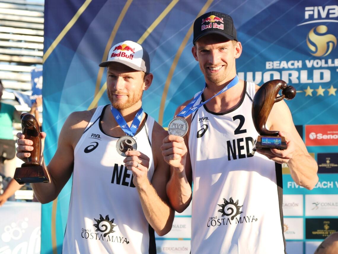 Brouwer Meeuwsen Zilver Chetumal Mexico 2019 Fivb Cropped