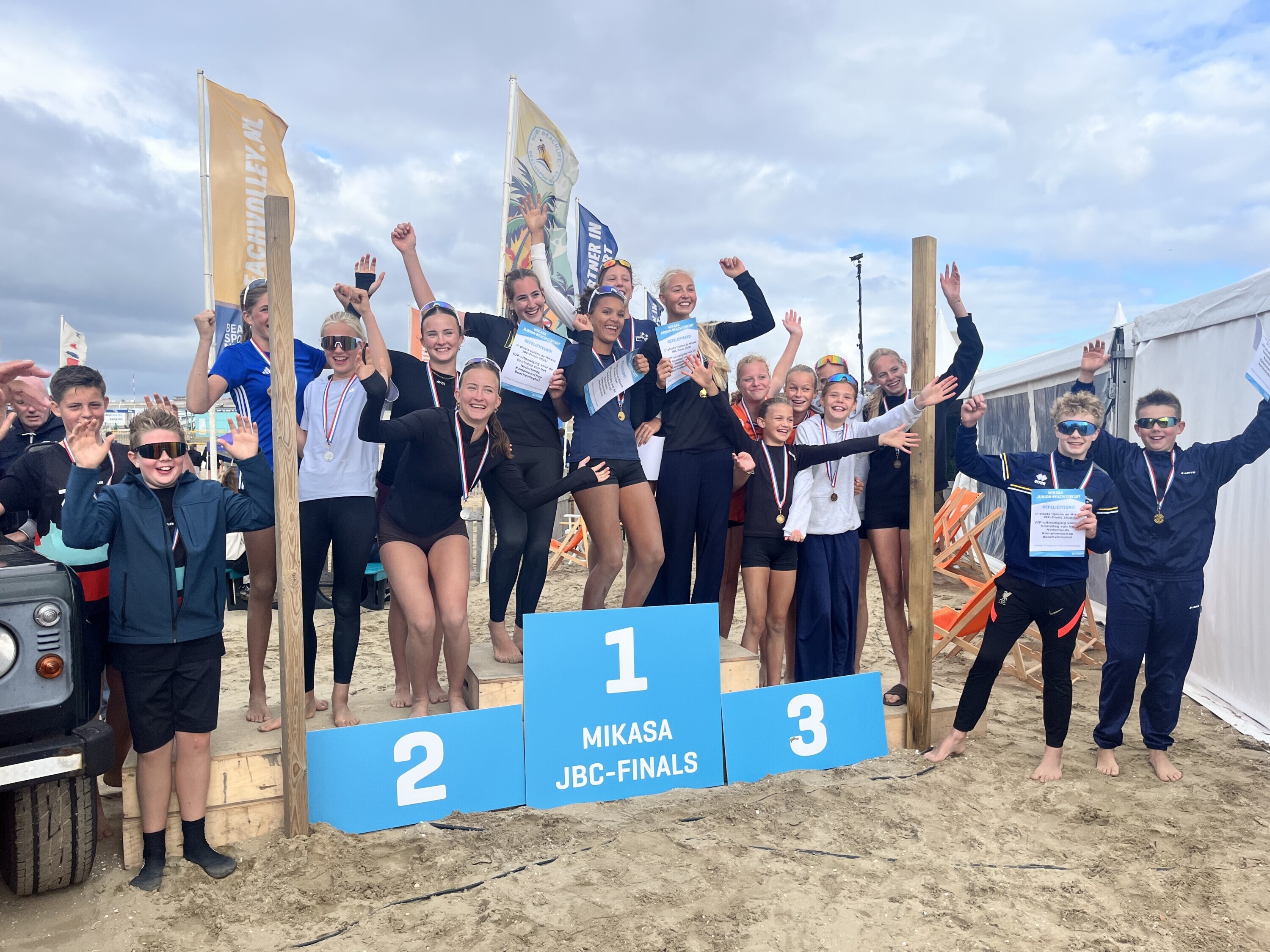Mooie strijd tijdens JBC-Finals op het strand van Scheveningen