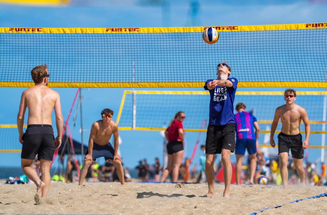 20250824 Beach RH107223