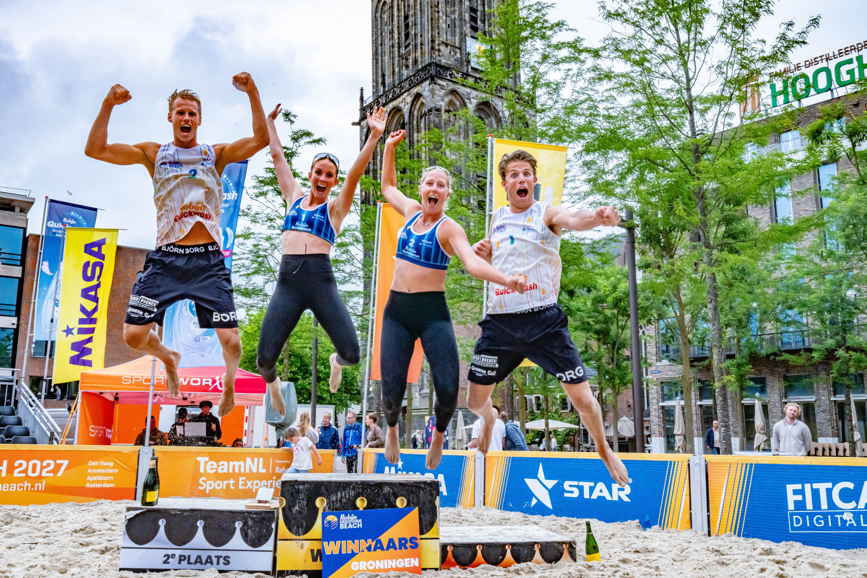 Van der Loo/Sengers en Piersma/Davis pakken titels in Groningen