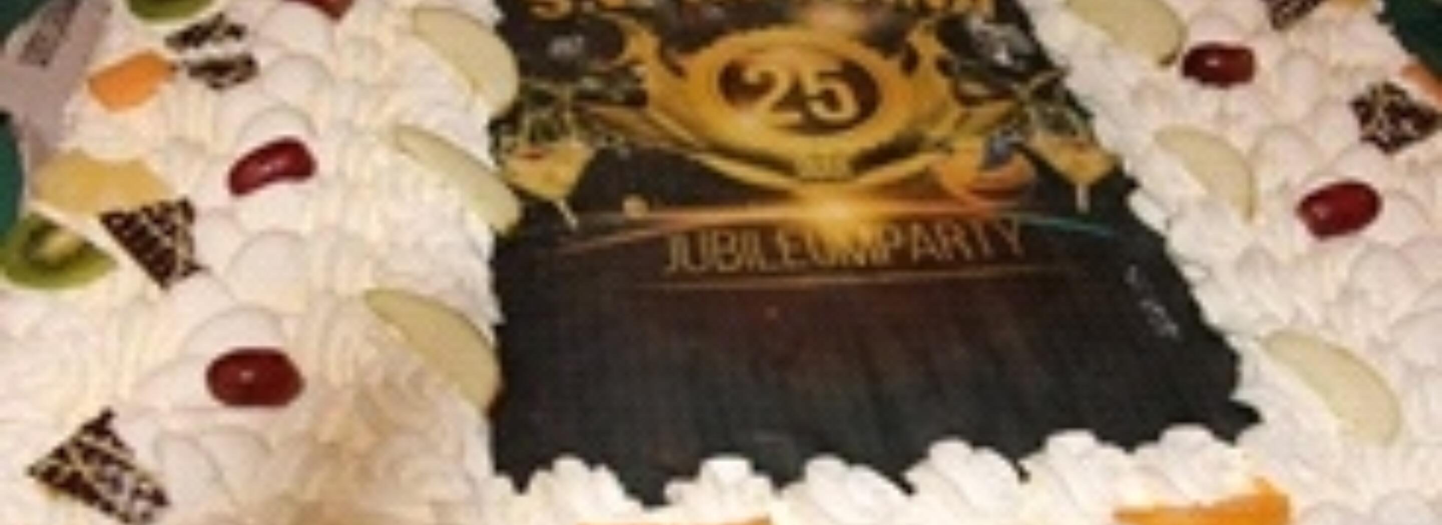 Yaarana_25-jarig_jubileum-taart