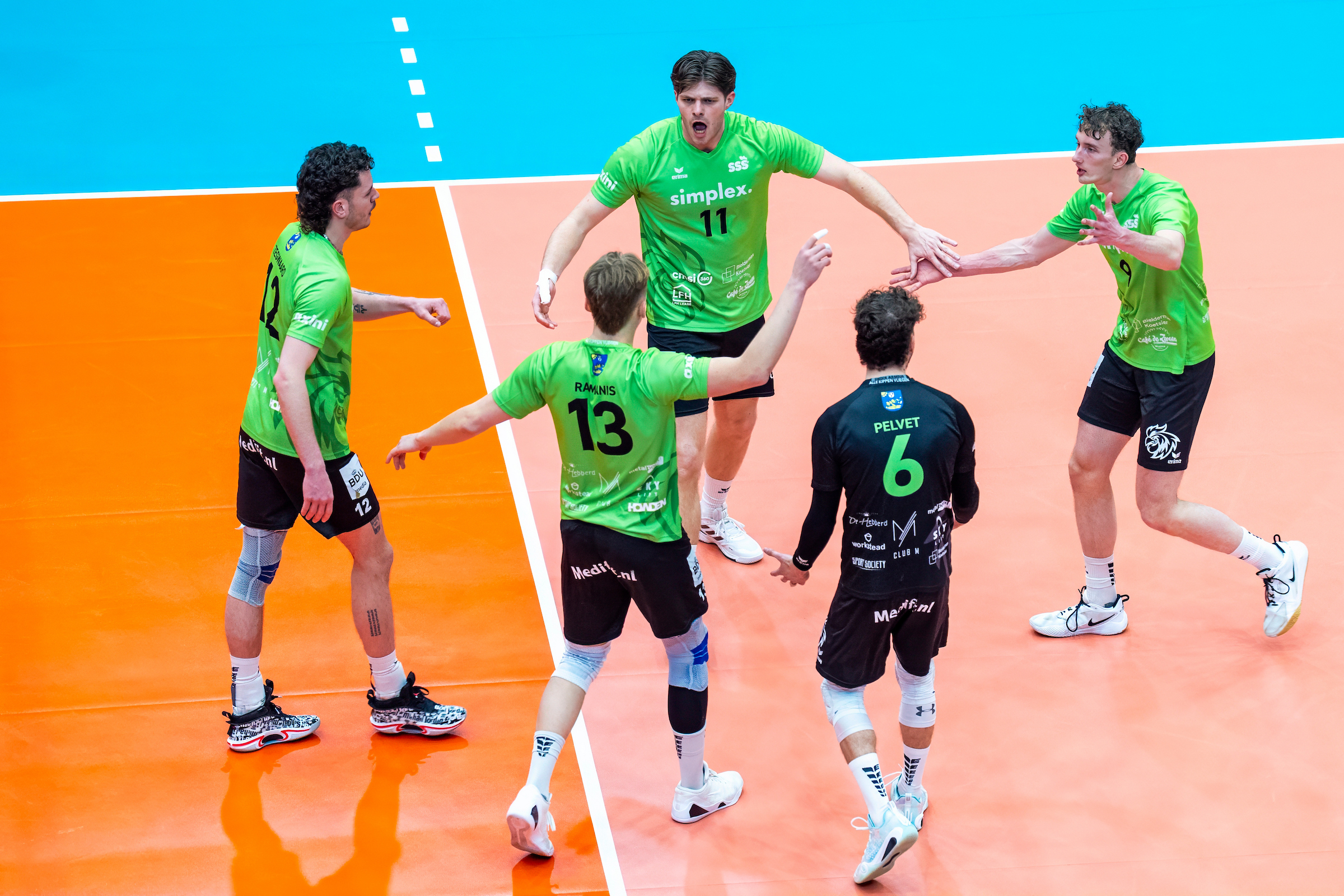 Simplex SSS dwingt beslissende derde wedstrijd af in strijd om halve finaleplek