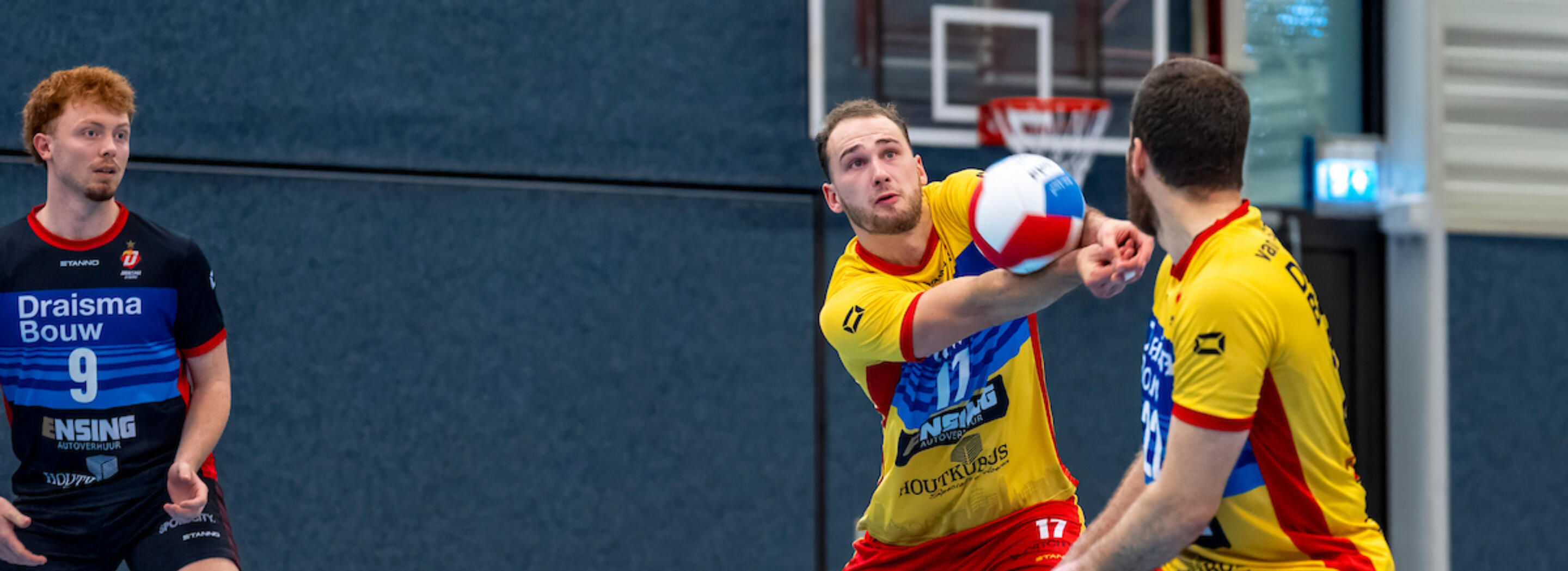 20251001 sss dyn R1 01445