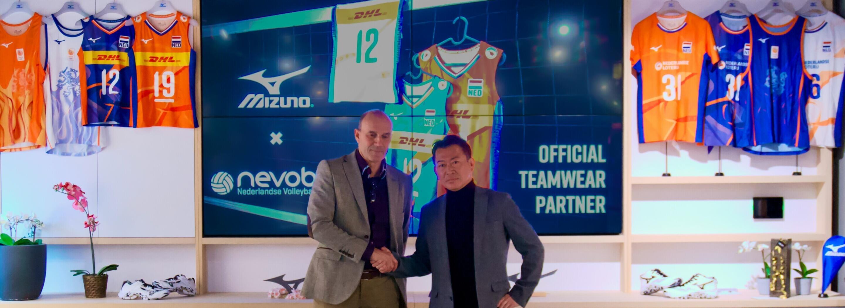 Mizuno contract