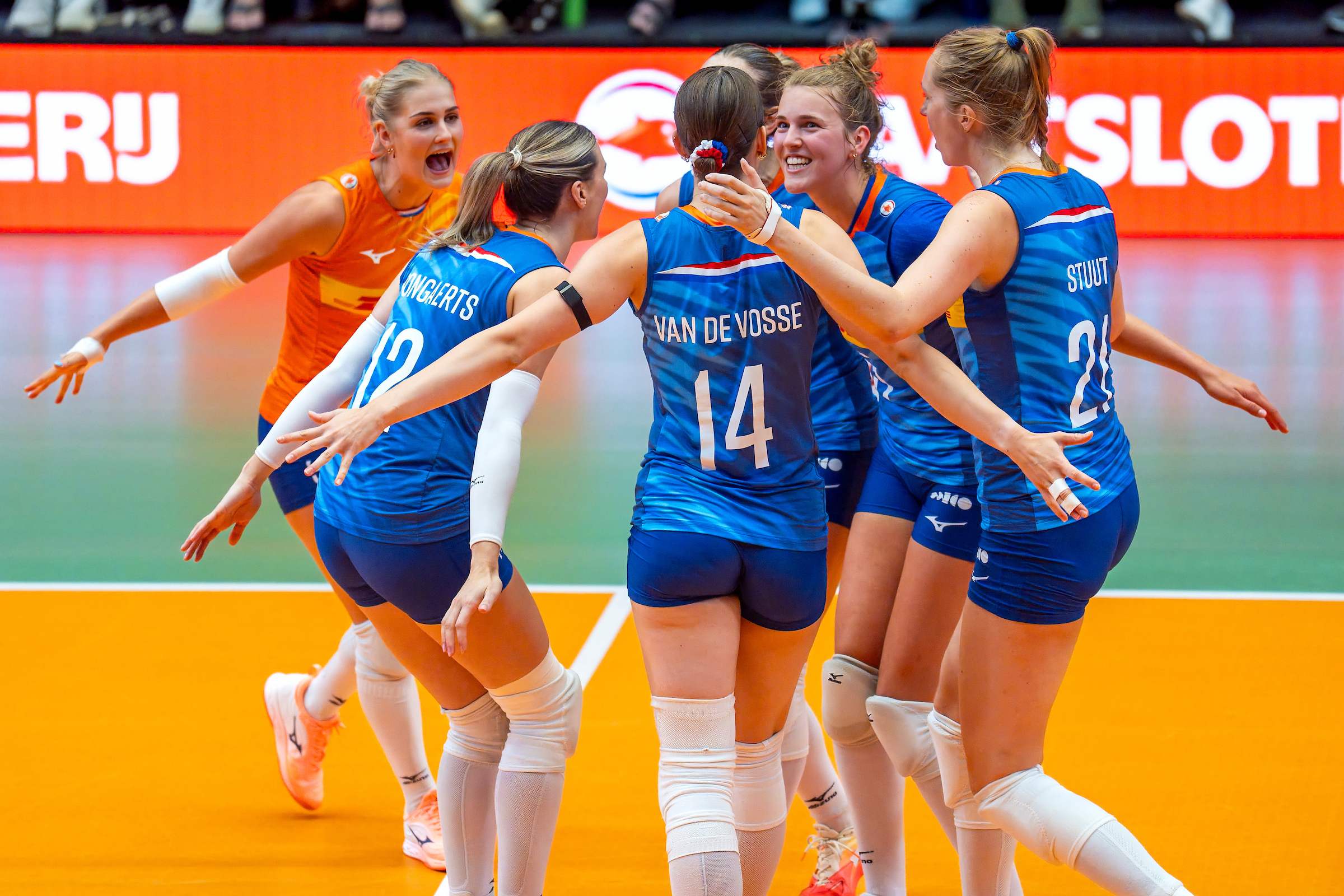 Volleybaldames winnen ook tweede wedstrijd tegen Bulgarije