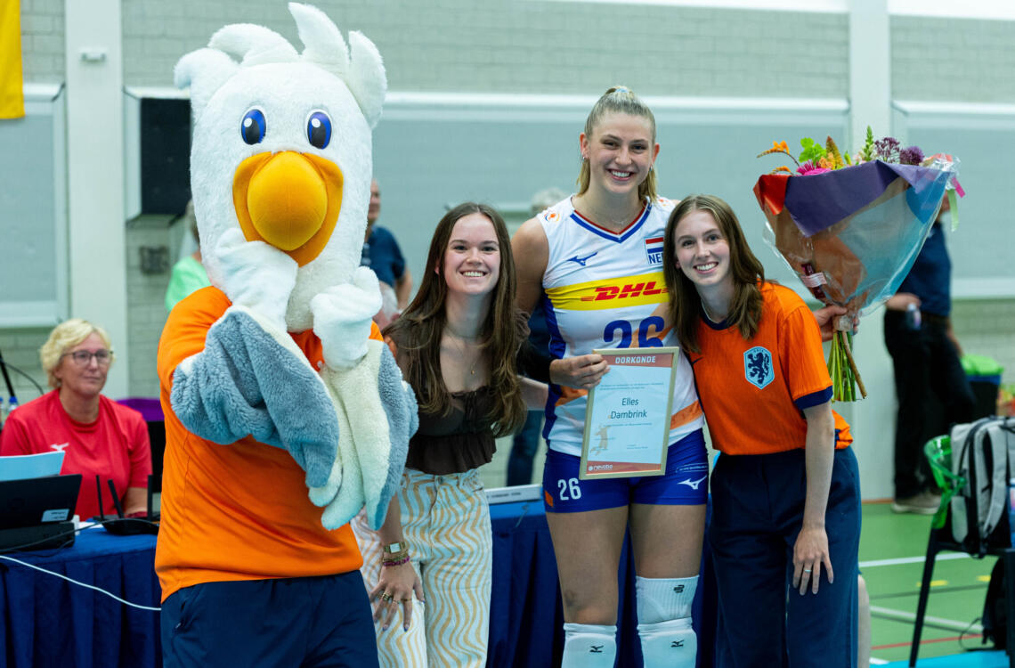 Volleybal Dames NL DE zondag 3