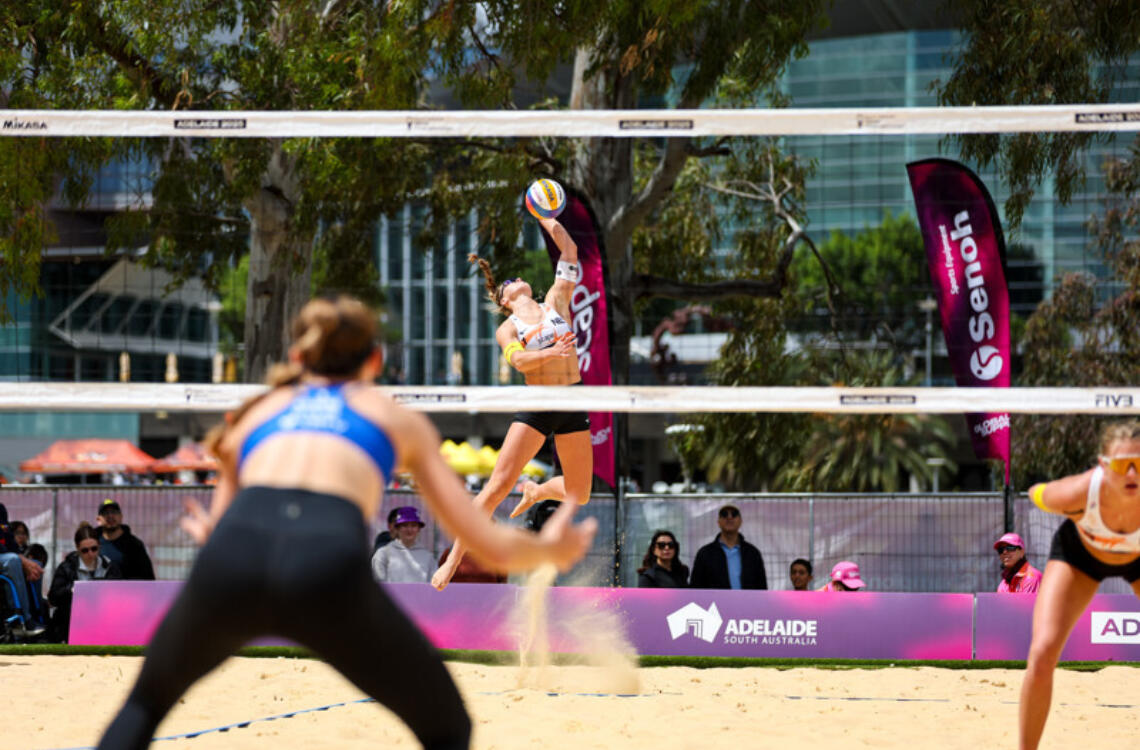 38431 Rogue Gun Photography Media