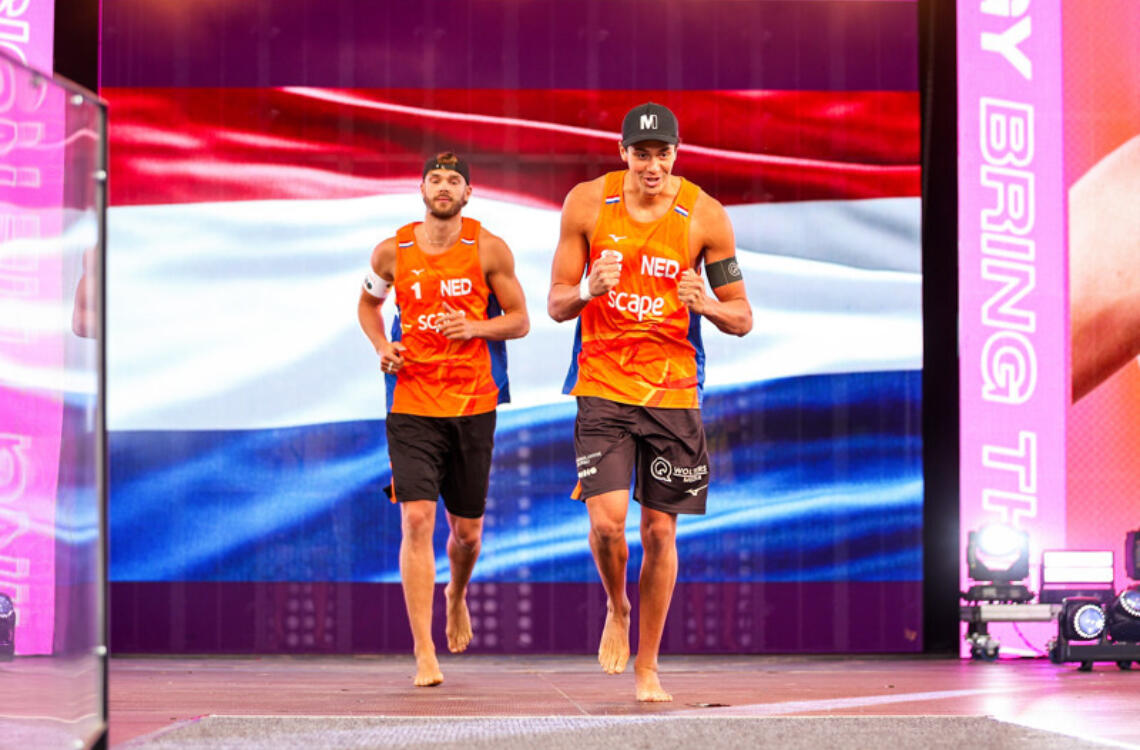 38712 Rogue Gun Photography Media