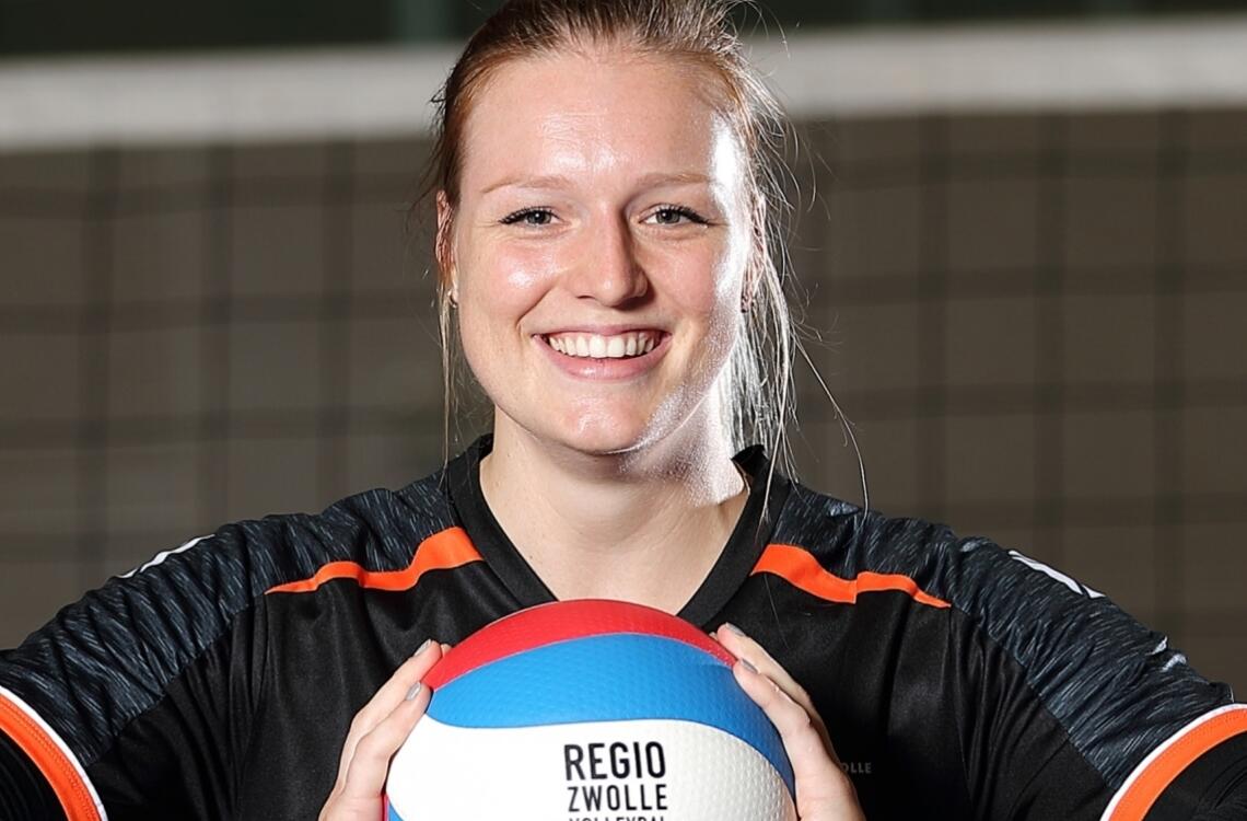 Regio Zwolle Volleybal Speler Ester De Vries 2018 Cropped