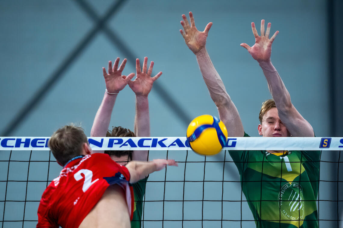 Lars Ent (1) in het shirt van PDK