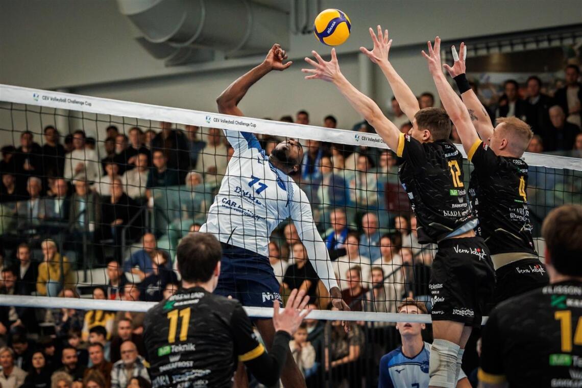 1938833d8ac0f3170e5d7c4d0c532585