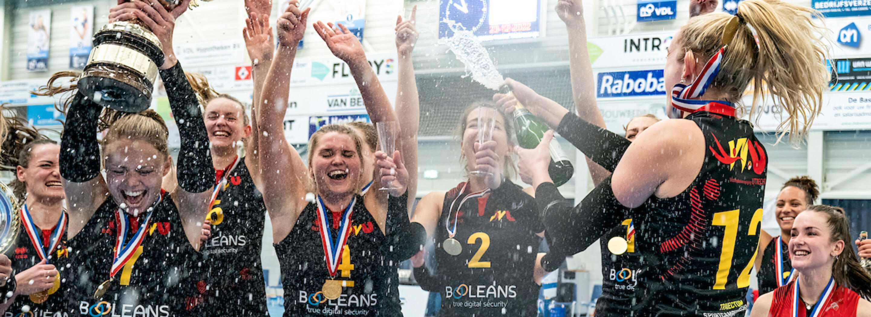 20221223 Cup RH1060250