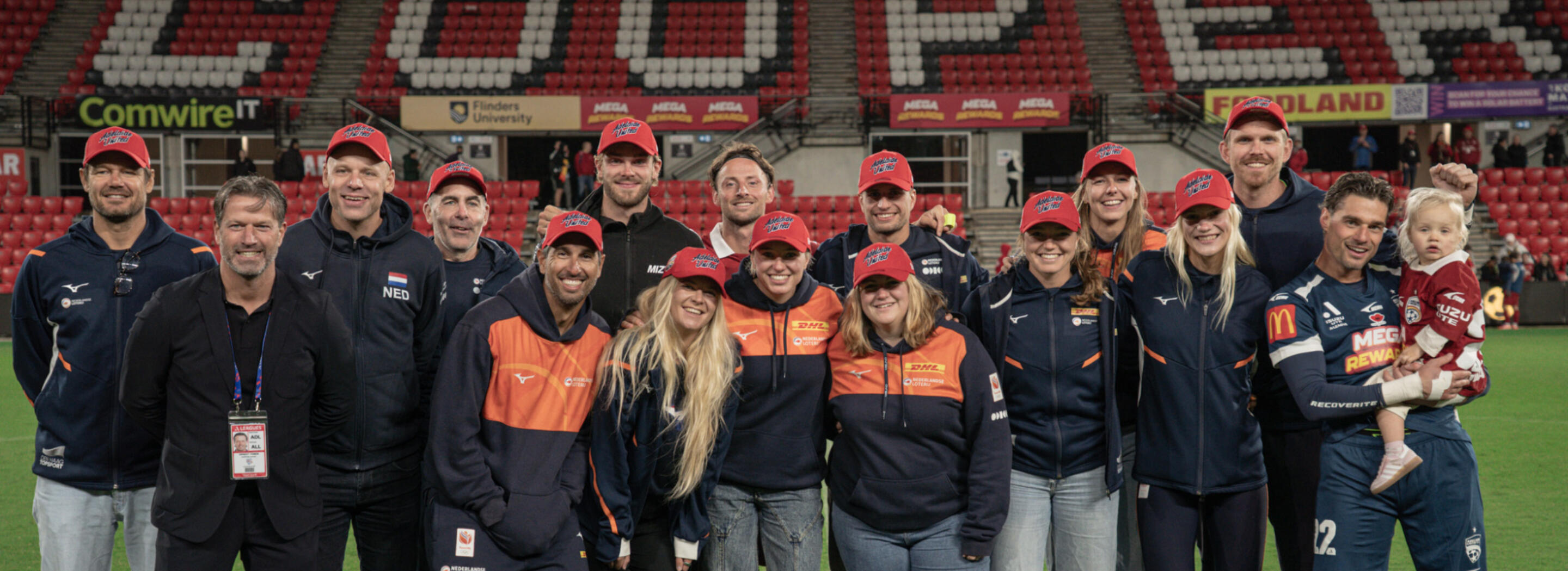 Beacht Team NL op bezoek bij Nederlandse enclave Adelaide United