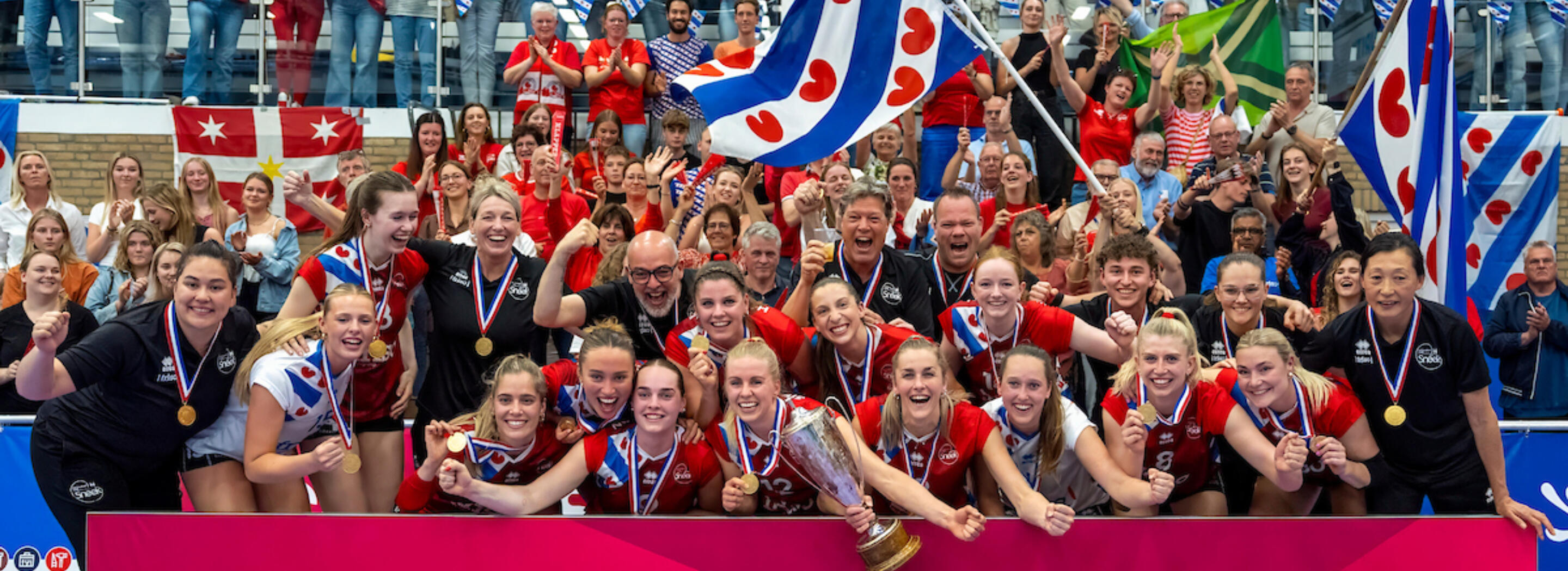 Sneek landskampioen 25 RHF