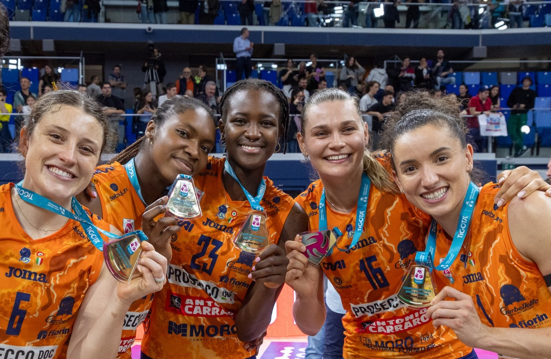 Nederlands succes in Italië: Nika Daalderop kampioen; Robbert Andringa pakt CEV Cup